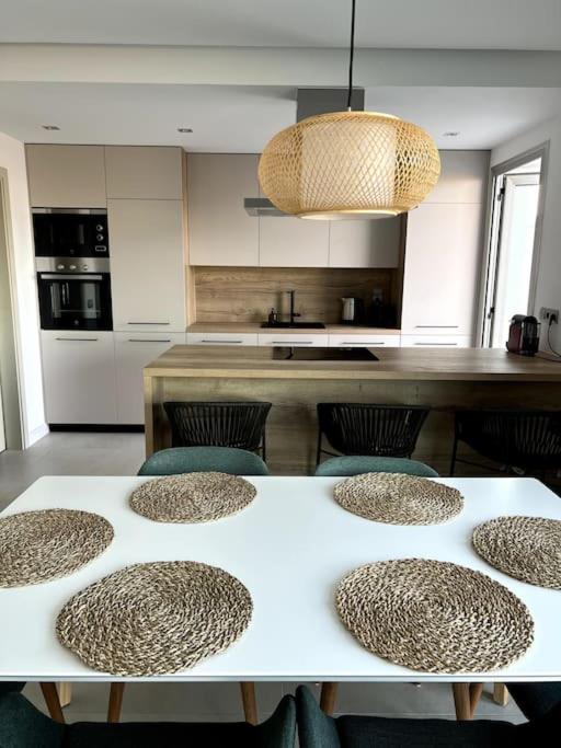 Luxury Penthouse With Sea View In La Cala Golf Resort ลากาลาเดมิฮาส ภายนอก รูปภาพ