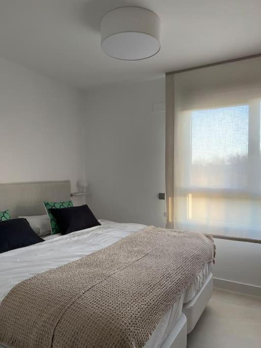 Luxury Penthouse With Sea View In La Cala Golf Resort ลากาลาเดมิฮาส ภายนอก รูปภาพ
